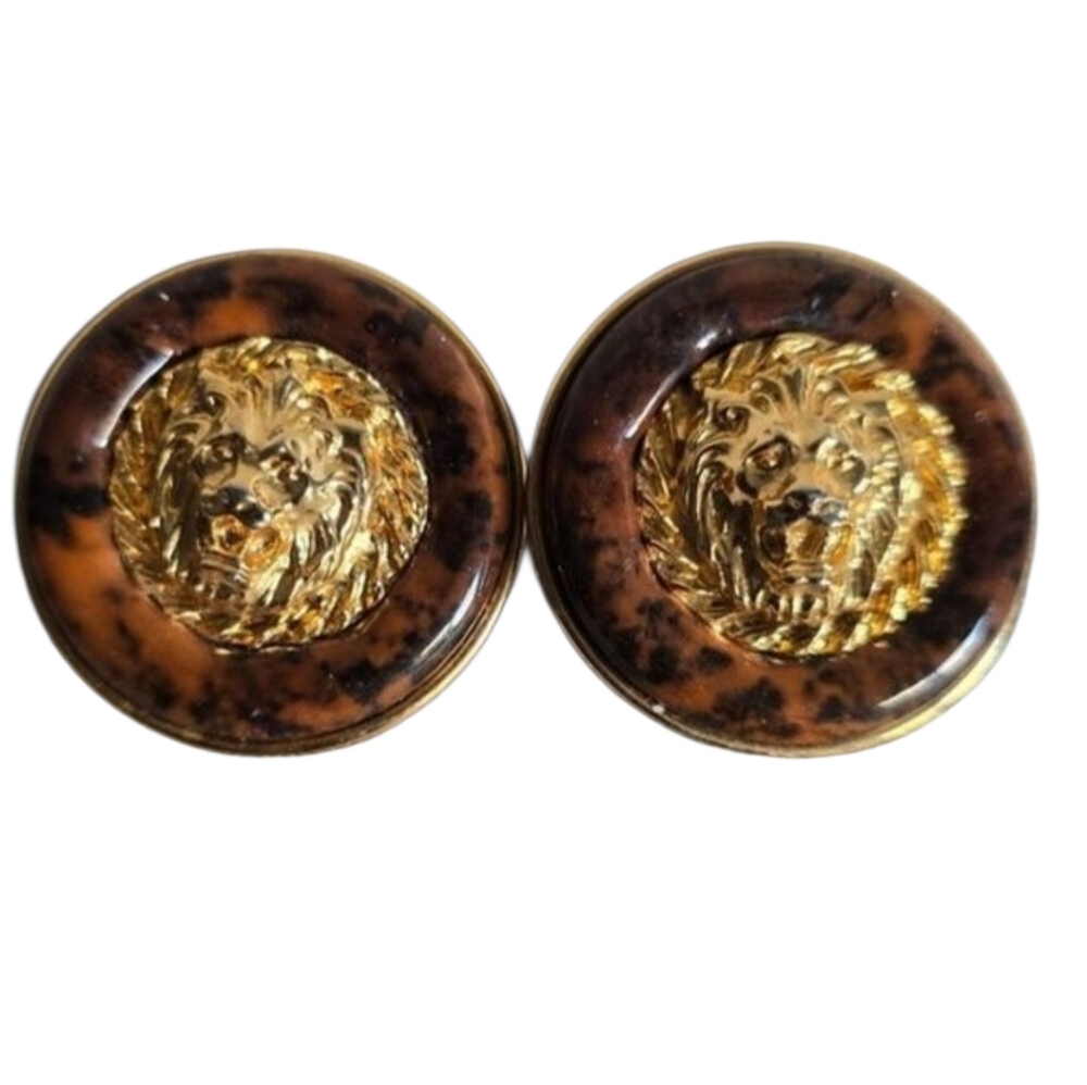 Vintage Button Lion Head Medusa Animal Gold Brown Clipon Earrings Tortoiseshell